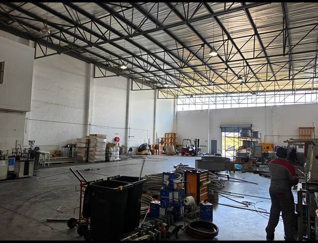 1,768M² FACTORY FOR SALE IN LANSERIA